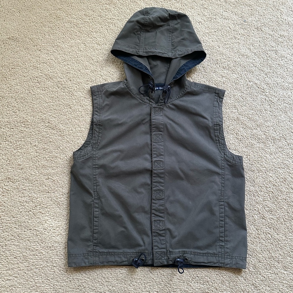 Bugle Boy Hooded Vest